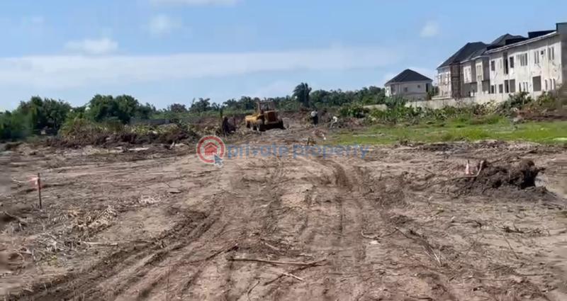 Fantastic plots of land in a gated estate - 1 Residential Land For Sale Behind Novare Shopping Mall, Sangotedo Ajah Lagos - 1