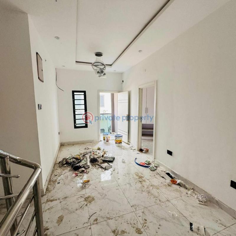 4 bedroom Semi detached Duplex For Sale Ogudu Gra Ogudu Lagos - 7