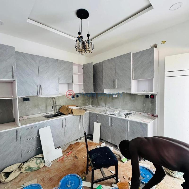 4 bedroom Semi detached Duplex For Sale Ogudu Gra Ogudu Lagos - 6