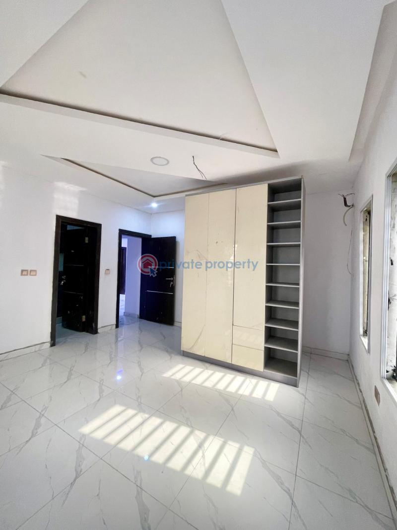 2 bedroom Block Of Flats For Sale Lekki Phase 1 Lagos - 11