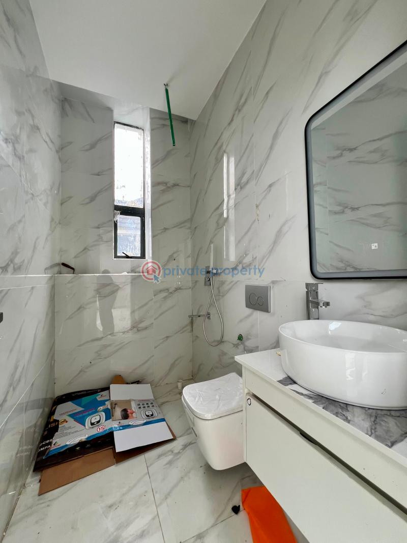 2 bedroom Flat & Apartment For Sale Lekki Phase 1 Lagos - 2