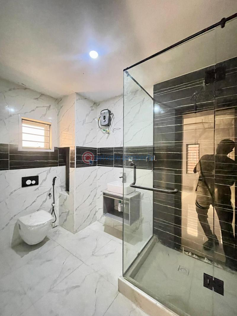 2 bedroom Block Of Flats For Sale Lekki Phase 1 Lagos - 7