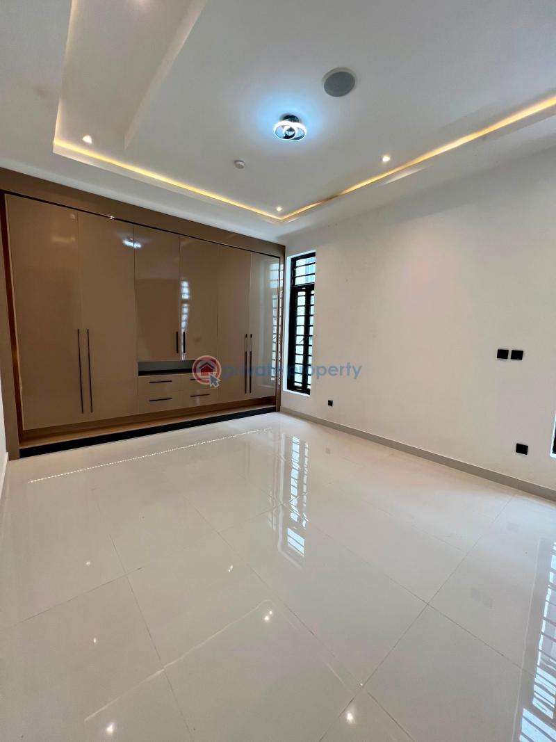 5 bedroom Detached Duplex For Sale Lekki County Ikota Lekki Lagos - 12