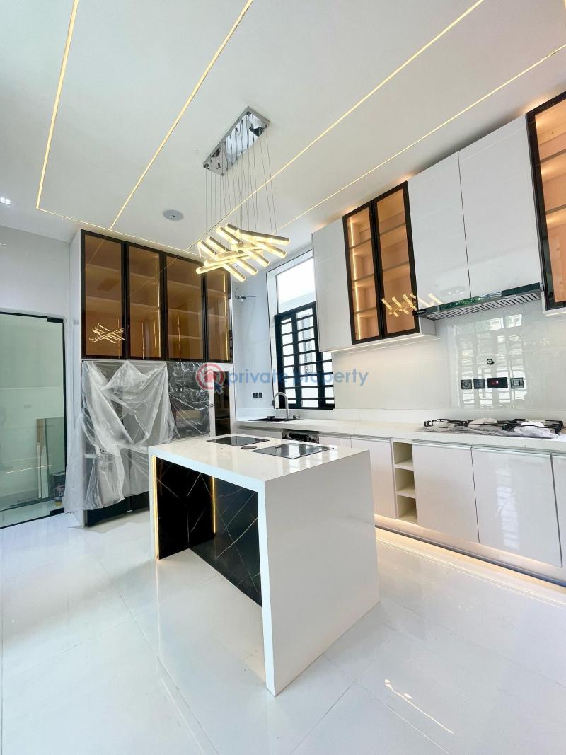 Fantastically perched luxury 5 bed smart home - 5 5 bedroom Detached Duplex For Sale Chevron Drive Lekki Lagos - 5