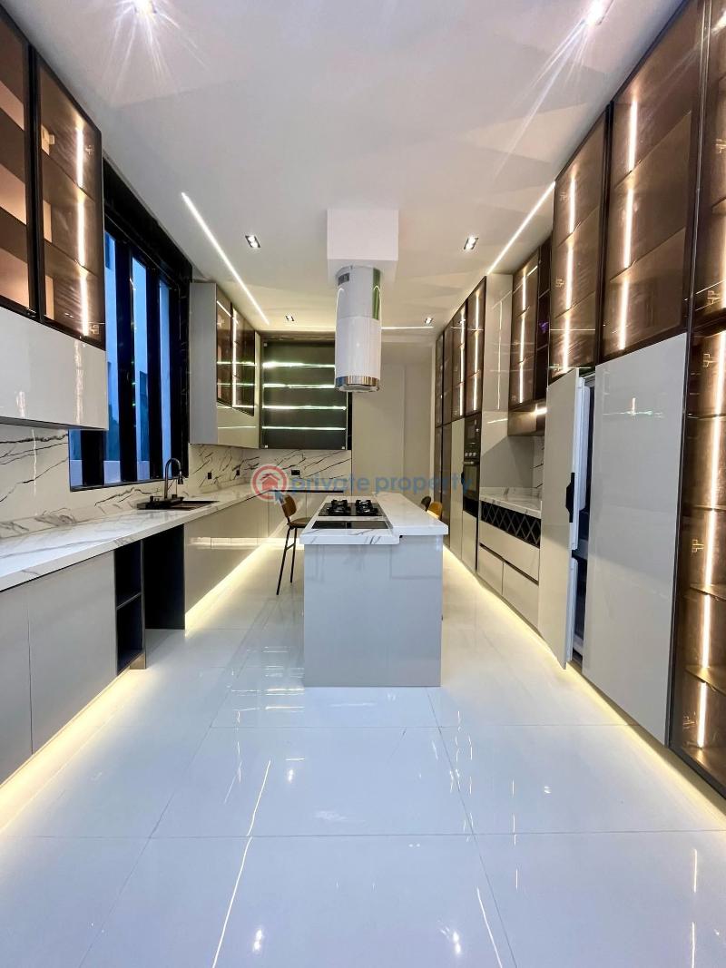 Fantastically perched luxury 5 bedroom smart home - 3 5 bedroom Detached Duplex For Sale Chevron Drive Lekki Lagos - 3