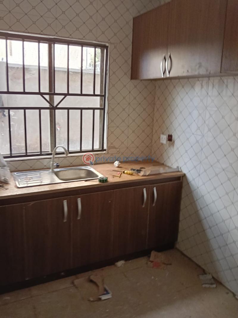 3 bedroom Flat & Apartment For Rent Shasha Alimosho Lagos - 10