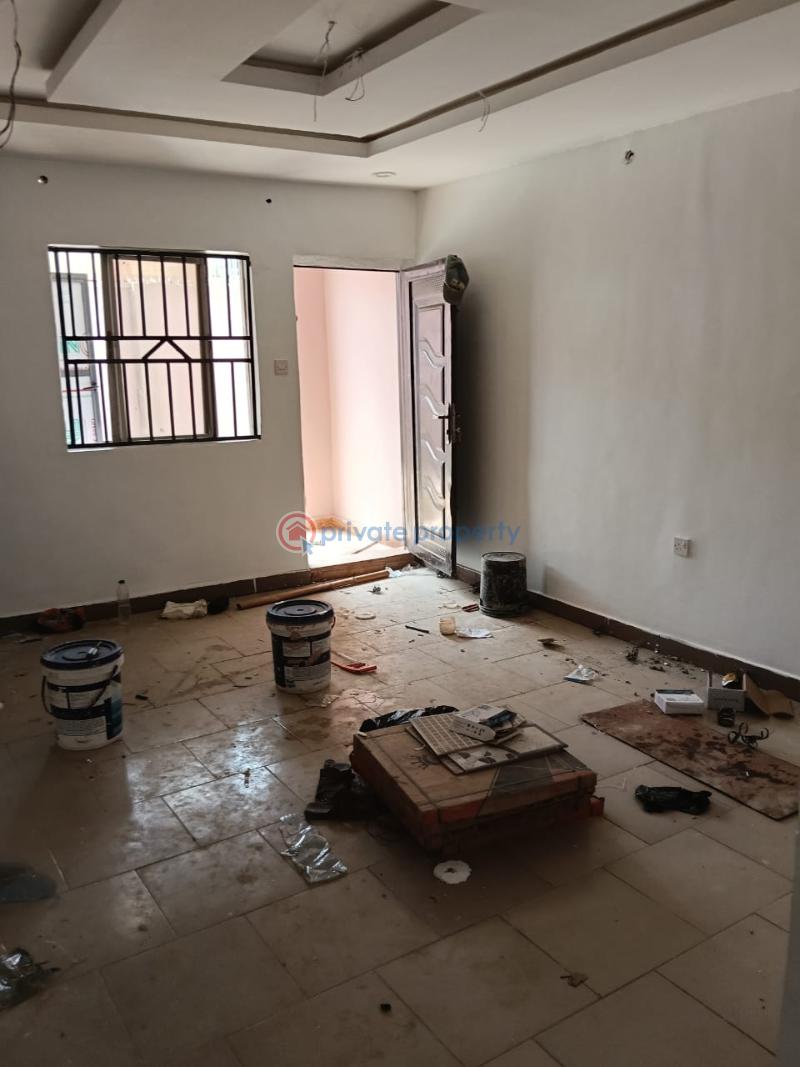 3 bedroom Flat & Apartment For Rent Shasha Alimosho Lagos - 13