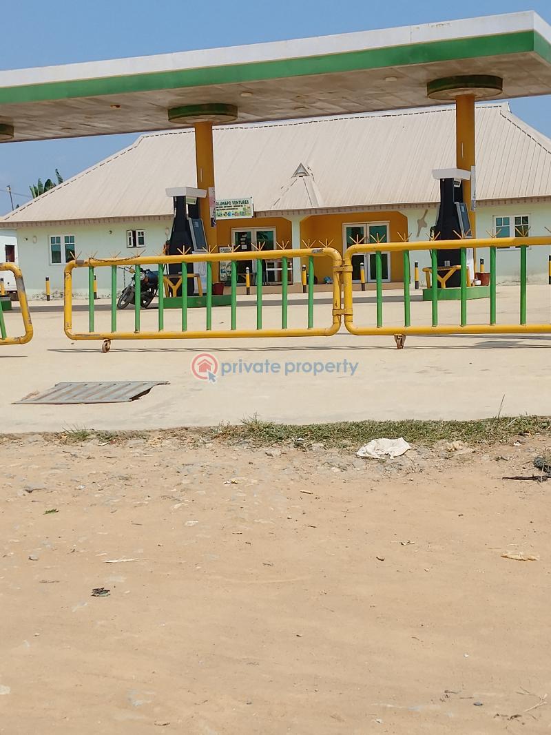 Fastest fingers only: filling station for sale at ibafo - 4 Filling Station For Sale Olowotedo Ibafo Ogun area  - 4