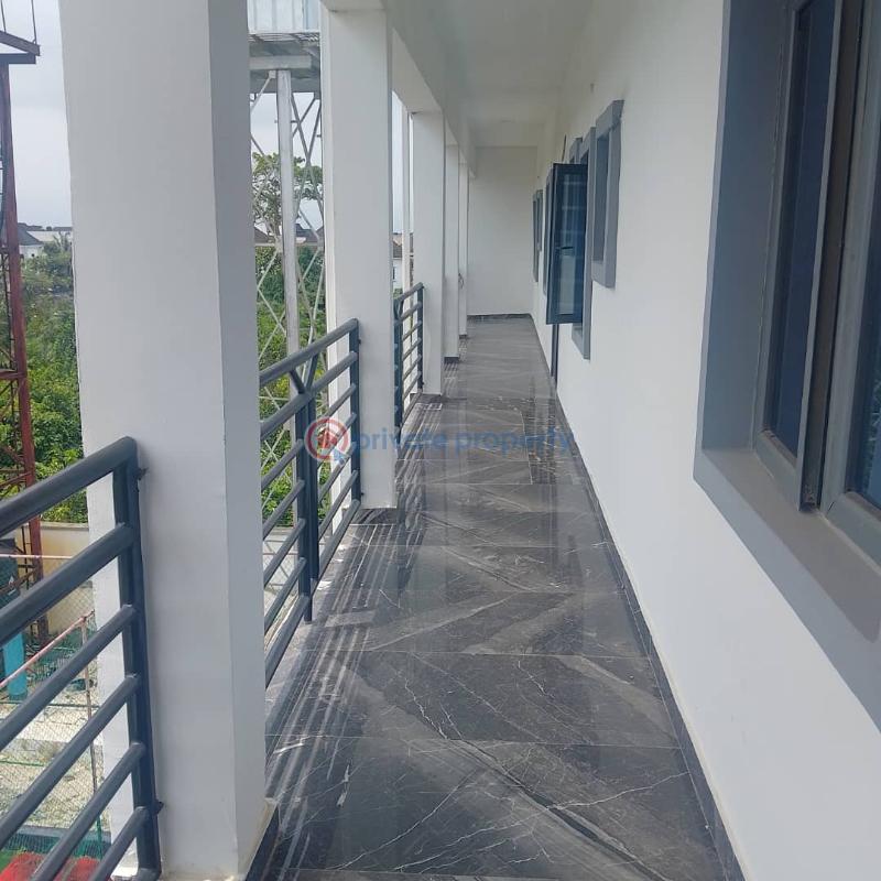 2 bedroom Block Of Flats For Rent Monastery Road Sangotedo Lagos - 7