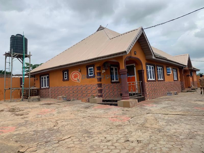 3 bedroom Block Of Flats For Sale Idi Ori. Oke Mosan Abeokuta Ogun - 4