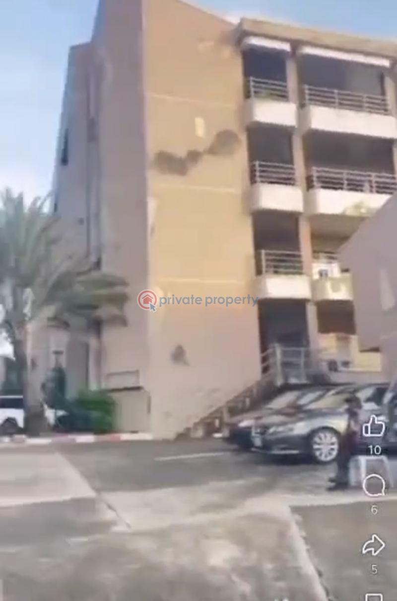 Mall/Complex/Plaza For Sale Febson Mall Gwarimpa Abuja Gwarimpa Abuja Phase 3  - 4