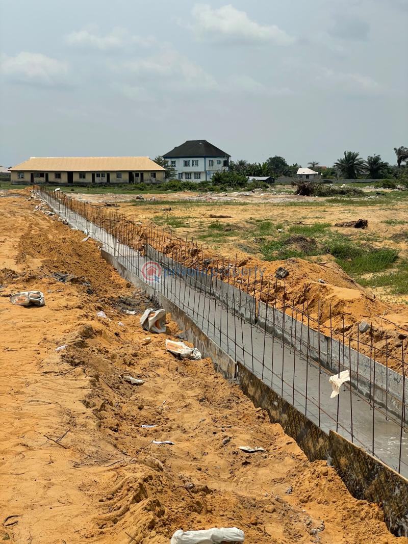 Mixed use Land For Sale Avira Estate Ayetoro Town Ibeju-Lekki Lagos - 1