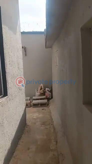 House For Sale Off Sani Balogun Abule Egba Lagos - 14