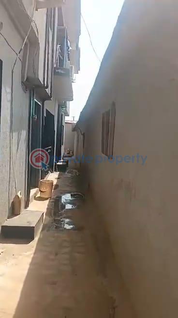 House For Sale Off Sani Balogun Abule Egba Lagos - 8