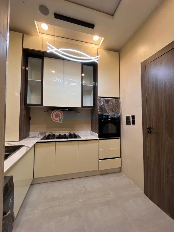 3 bedroom Flat & Apartment For Sale Rock Drive Lekki Phase 1 Lagos - 5