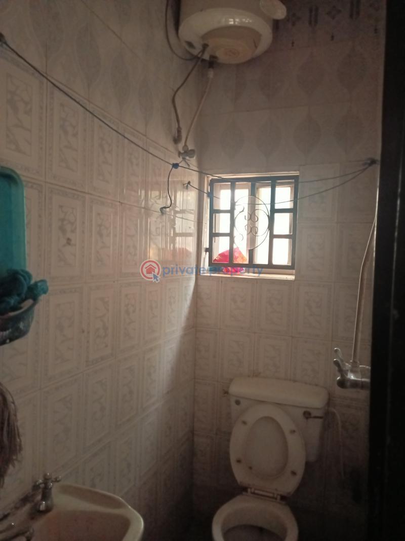 1 bedroom Flat & Apartment For Rent Around Lento Life Camp Abuja Phase 3  - 6