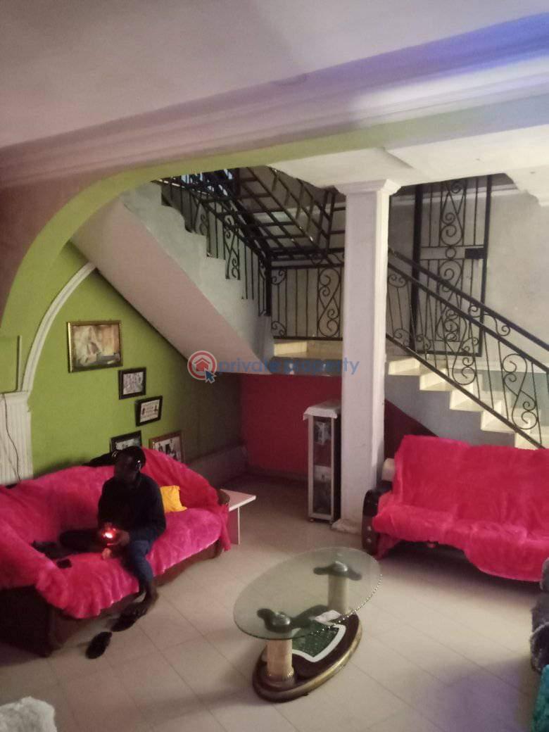 House For Sale At Onikokoro Off Ojurin Akobo Waziri Ayinde Akobo Ibadan Oyo - 4