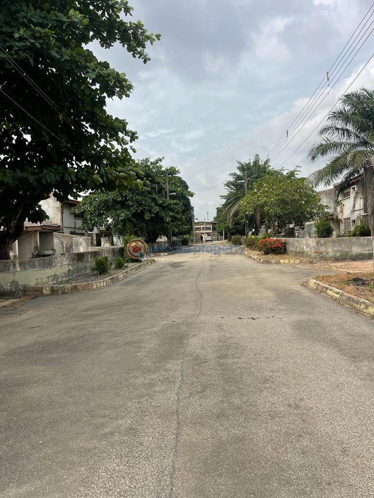 Land For Sale Ladoke Akintola Street Bodija Ibadan Oyo - 7