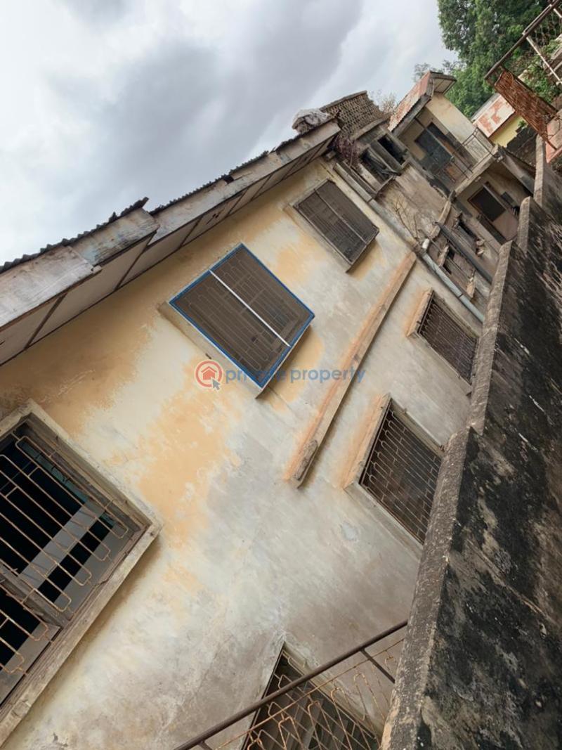 10 bedroom House For Sale Agodi Ibadan Oyo - 4