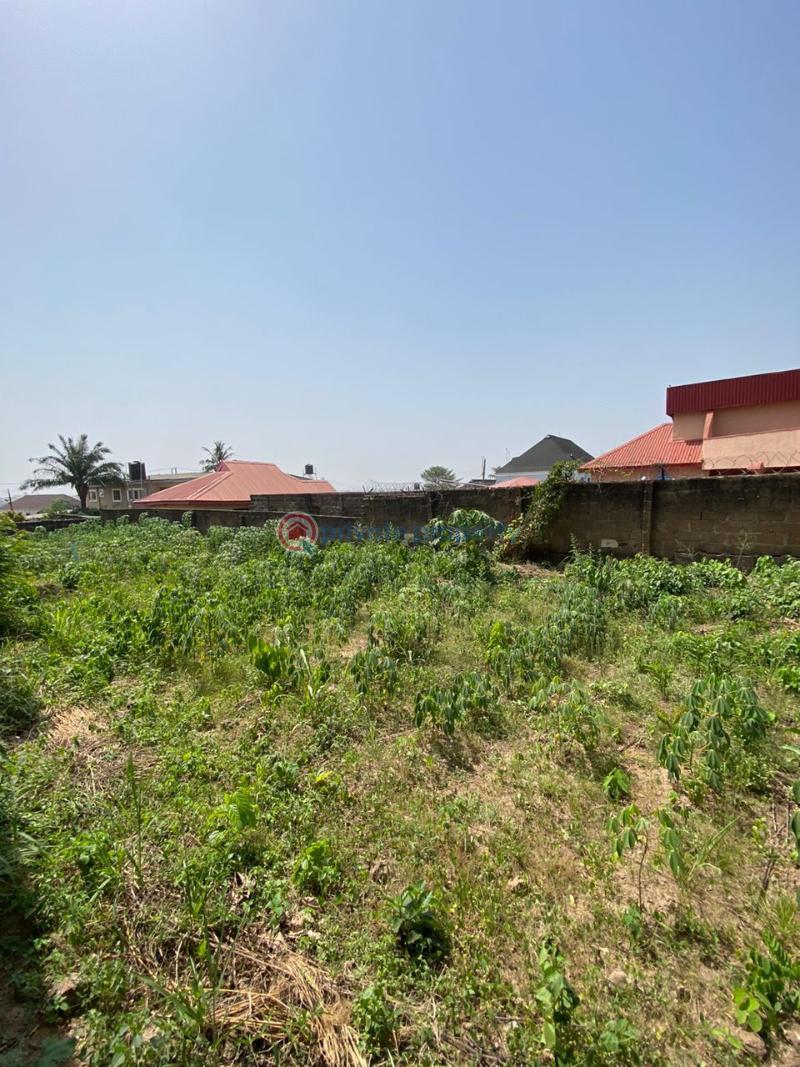 For sale Residential Land At Bashorun Housing Estate, Akobo. Opp