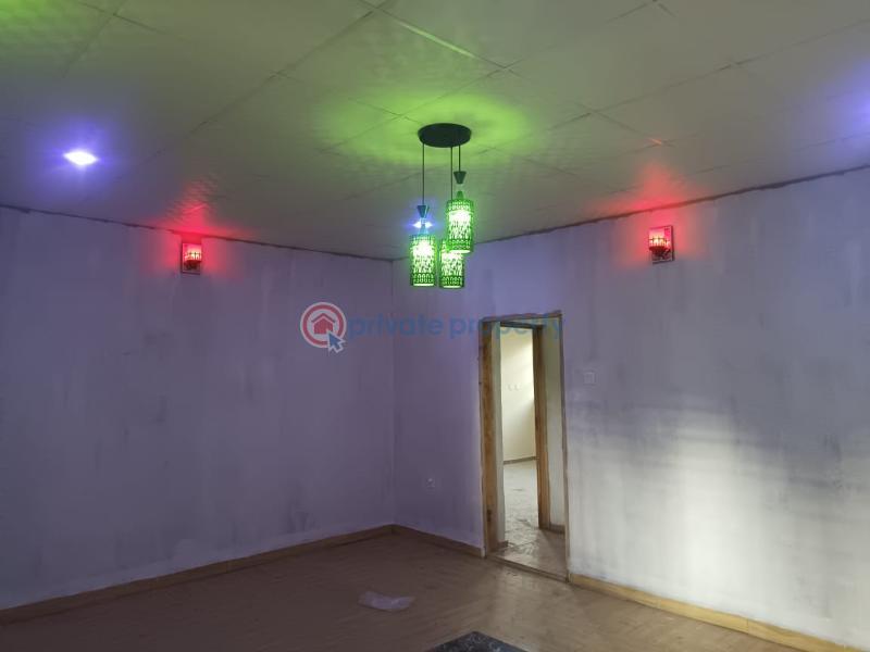 2 bedroom Self Contain For Rent Behind Bolad Event Centre Ibadan Oyo - 3