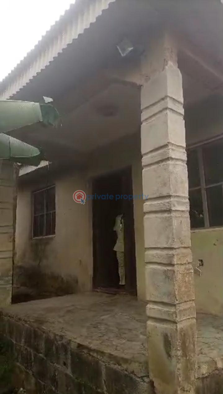 2 bedroom Detached Bungalow For Sale Agodonbo Oke Ijebu Ikorodu Lagos - 4