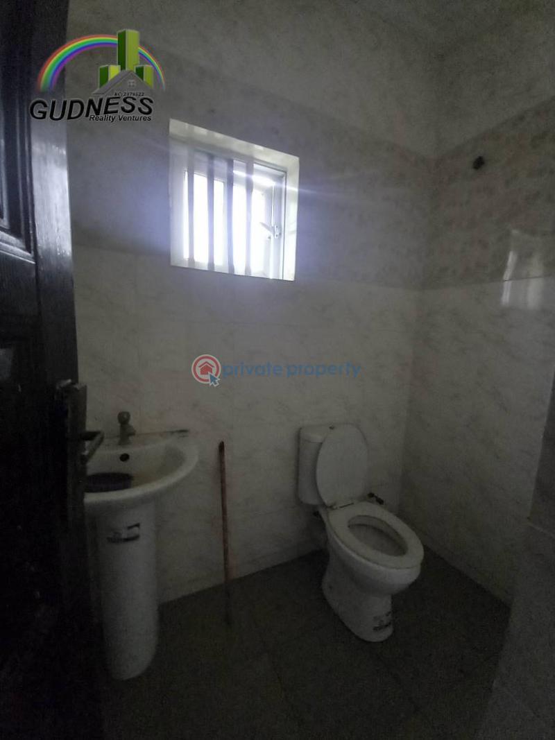 2 bedroom Flat & Apartment For Rent Ilaje Ajah Lagos - 9