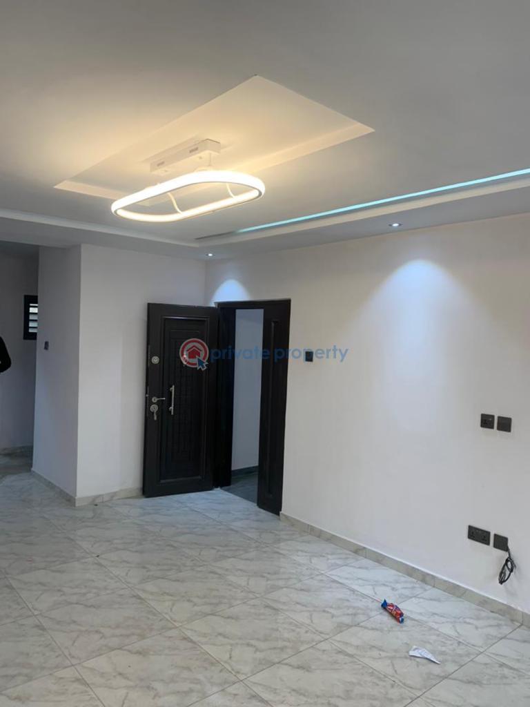 2 bedroom apartment - 5 Block Of Flats For Sale Lagos Homes Barracks Surulere Lagos - 5