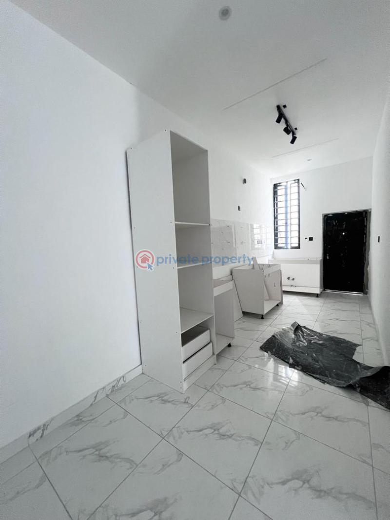 2 bedroom Mini Flat For Sale Ologolo Lekki Lagos - 12