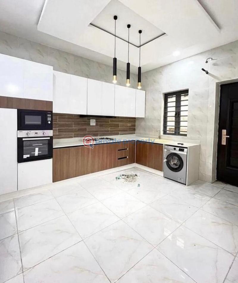 2 bedroom Block Of Flats For Rent Chevron Drive Lekki Lagos - 12