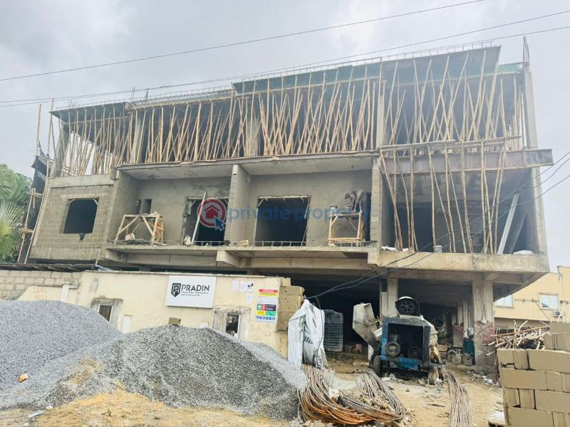 2 bedroom Flat & Apartment For Sale Lekki Phase 1 Lagos - 3