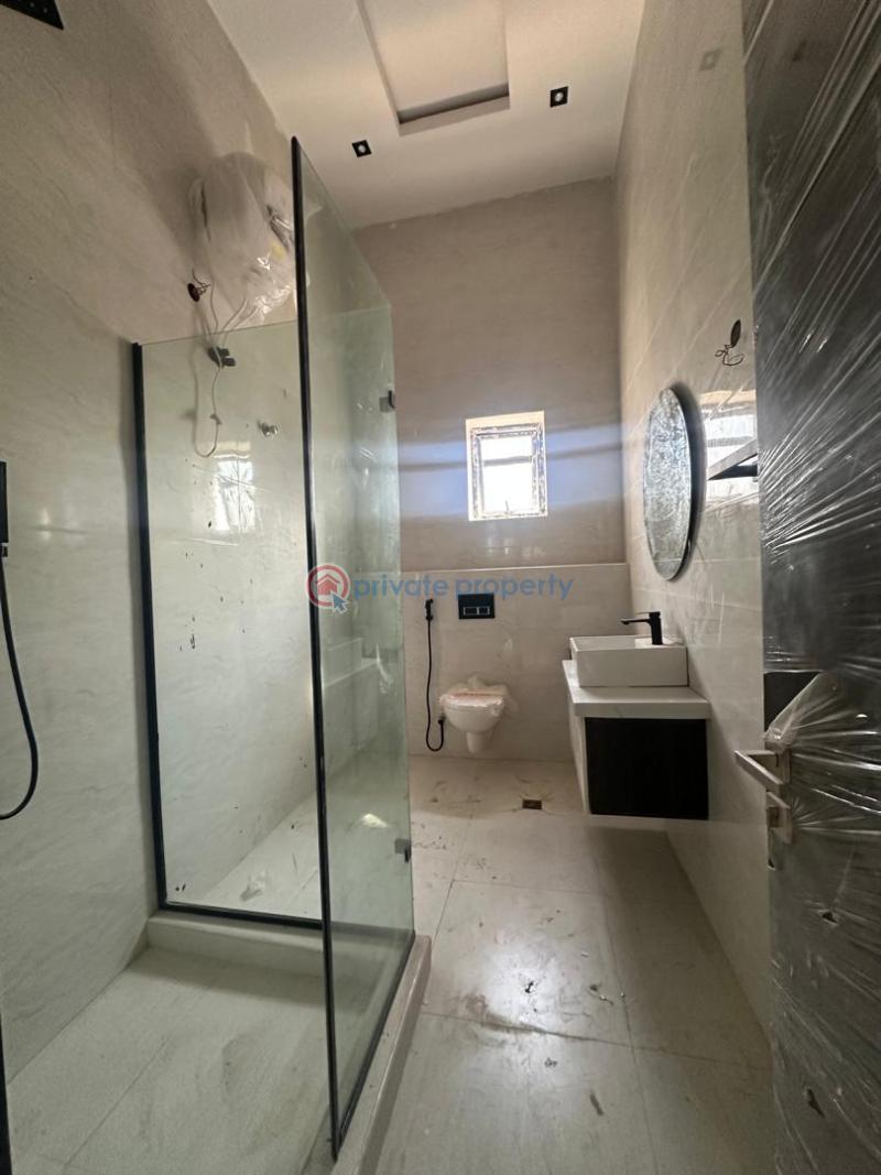 2 bedroom Block Of Flats For Sale Lekki Phase 1 Lagos - 4