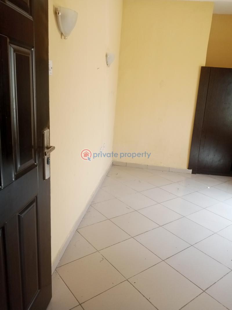 2 bedroom Shared Apartment For Rent Adeoje Area Ibadan Oyo - 4
