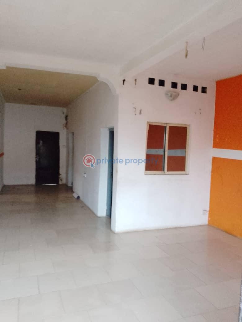 House For Rent At College Crescent Ring Road Ibadan Akin Ibadan Oyo - 0