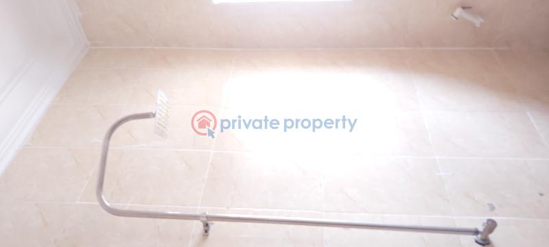 House For Rent At Idi Ahun Elebu Off Akala Express Landlord Complex Akala Express Ibadan Oyo - 3