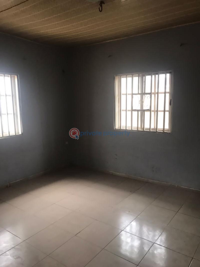 House For Rent At Gbopa Ologuneru Off Eleyele Road Ibadan Shina Agent Ibadan Oyo - 3