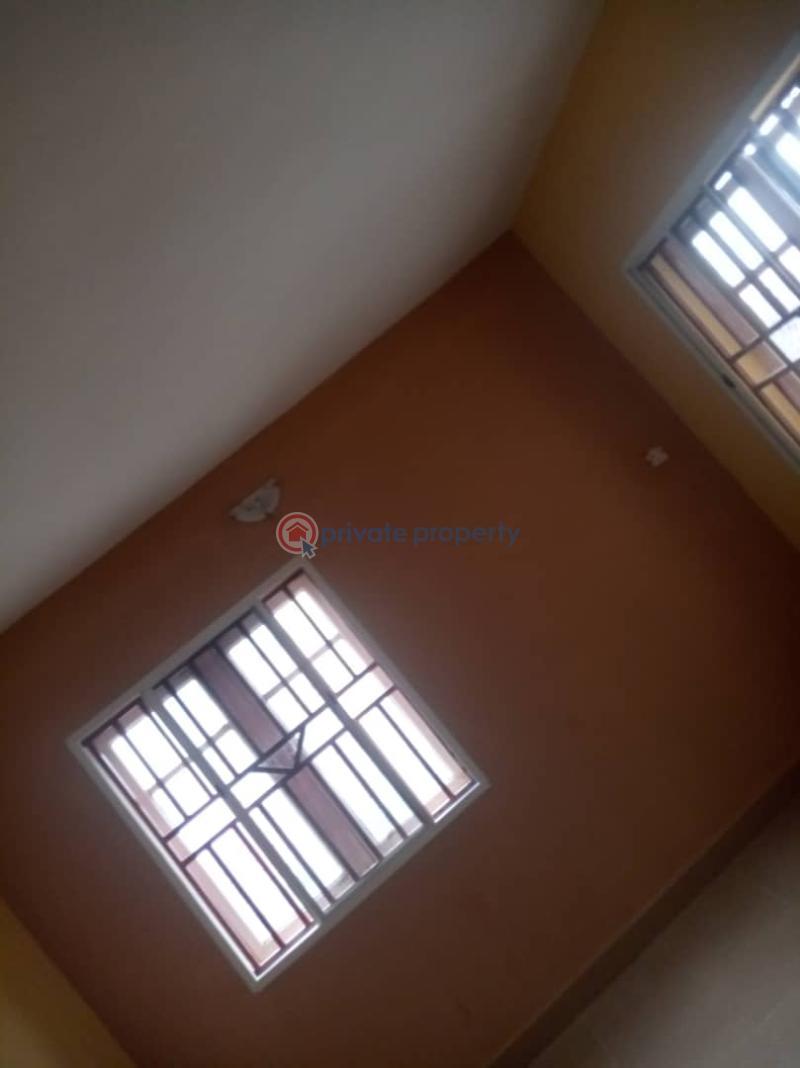 House For Rent Behinde Gtb Challenge Ibadan Lekan Alabi Akala Express Ibadan Oyo - 4