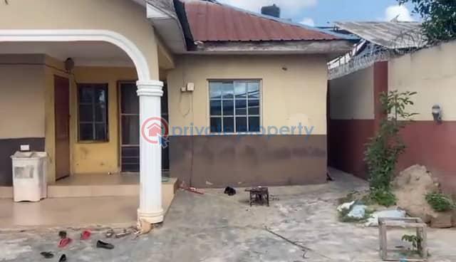 House For Sale Behind Prime Mart Super Stores, Mecho Bus Stop Ikola Command Abule Egba Lagos - 2