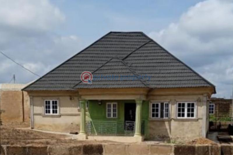 2 bedroom Detached Bungalow For Sale At Elebu Area Ibadan Oyo - 1