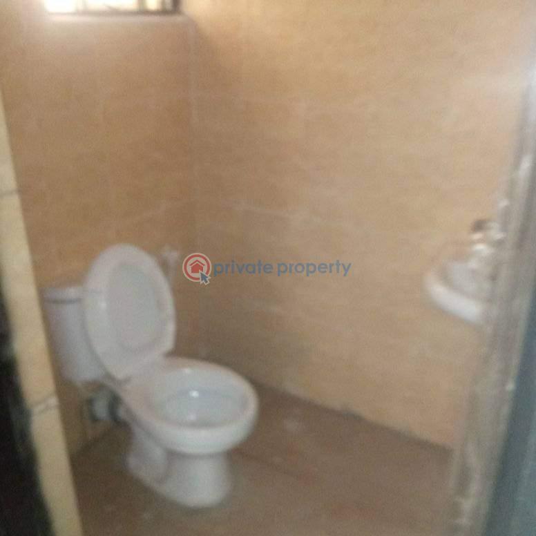 House For Rent Oluyole Sharp Corner Oluyole Extension Dayus Oluyole Estate Ibadan Oyo - 5