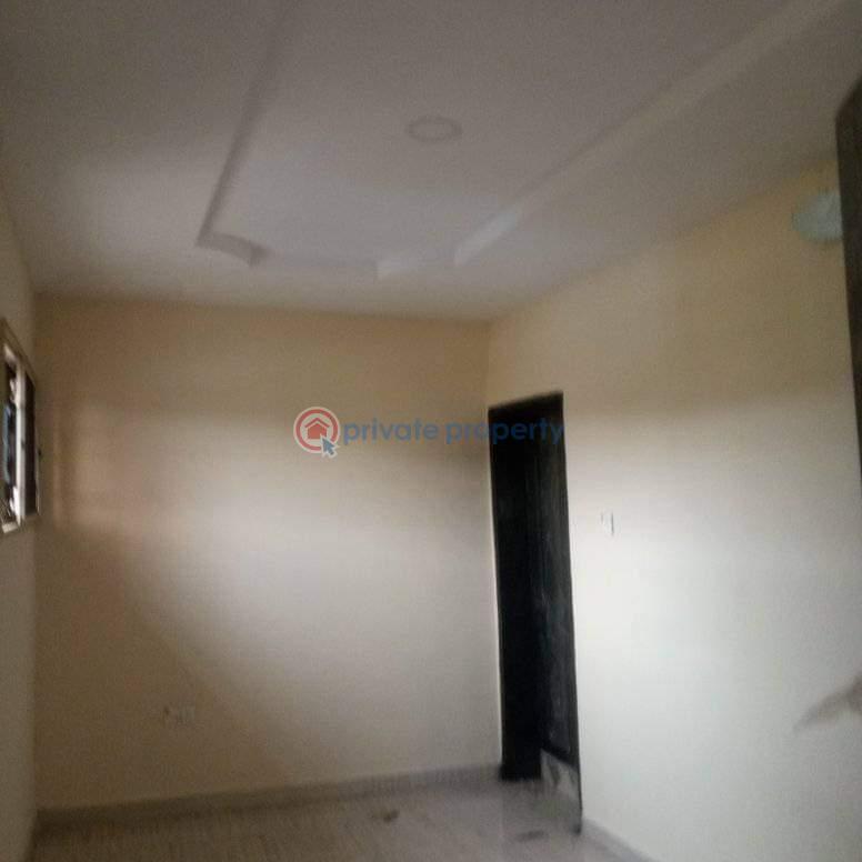 House For Rent Oluyole Sharp Corner Oluyole Extension Dayus Oluyole Estate Ibadan Oyo - 3