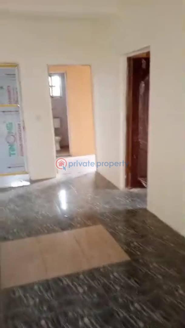 3 bedroom Flat & Apartment For Rent Pako Bus Stop Surulere Lagos - 2