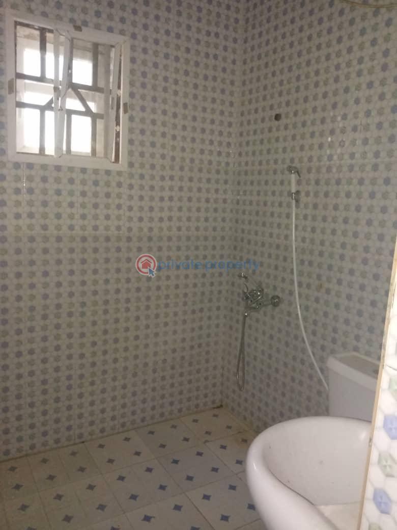 2 bedroom Block Of Flats For Rent Around Fo1 Kubwa Abuja Phase 4  - 5