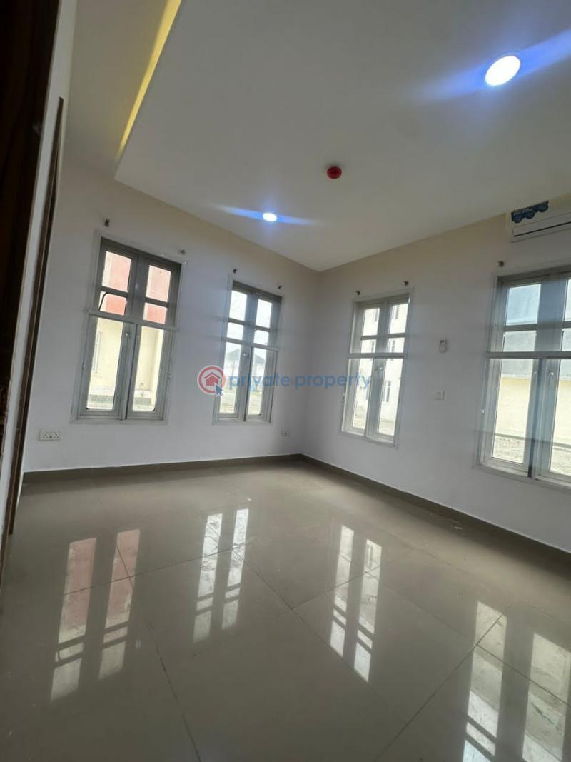 2 bedroom Self Contain For Rent Ocean Bay Estate At Orchid Road Lekki Phase 2 Lagos - 2