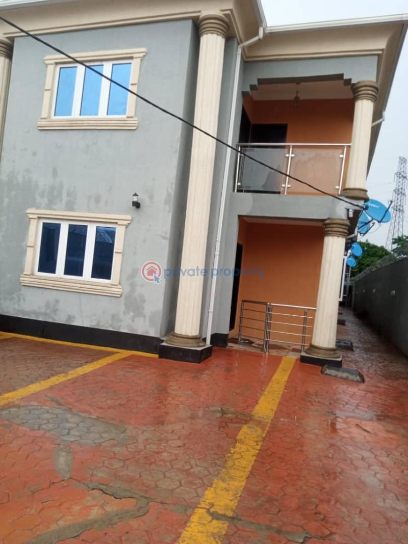 For rent 2 bedroom Flat & Apartment End Of Olaniyi By Temple Road, New
