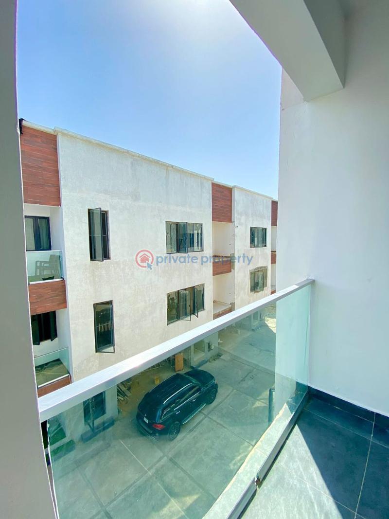 2 bedroom Block Of Flats For Sale By Bera Estate Along Lekki Expressway Lagos - 4