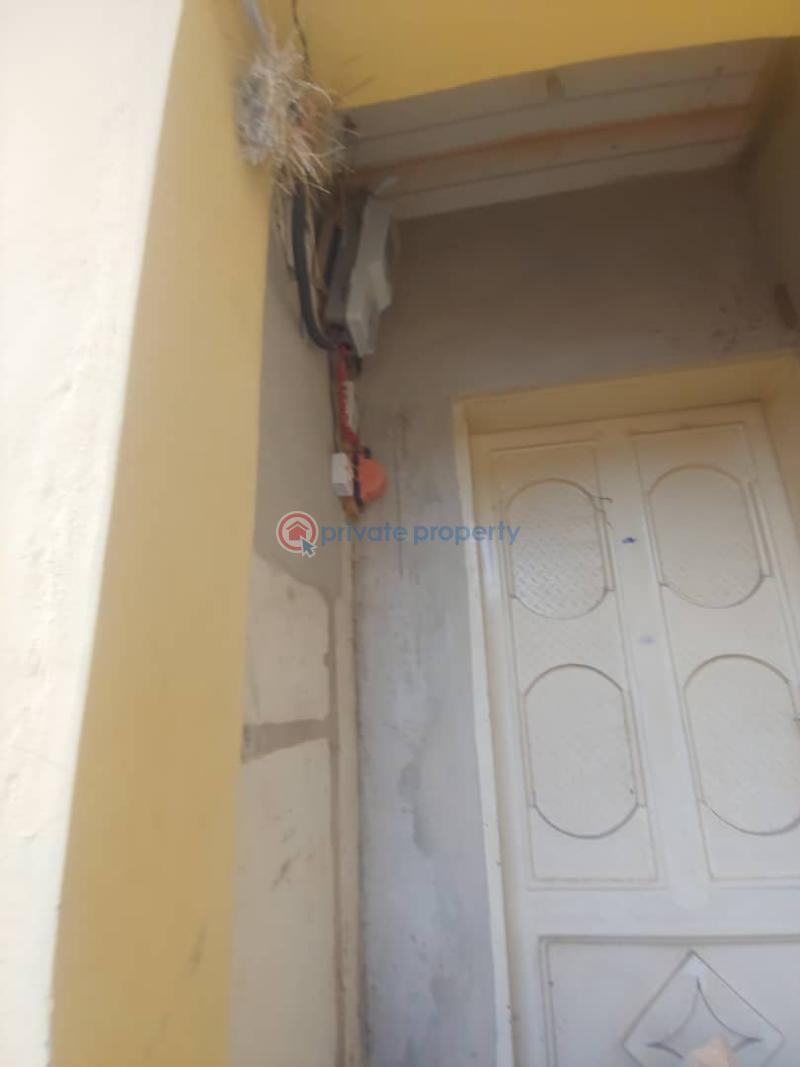 2 bedroom Flat & Apartment For Rent Oluyole Estate Ibadan Oyo - 2