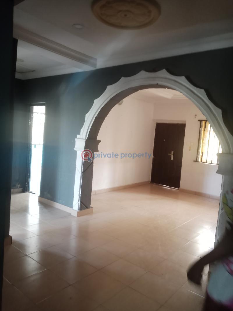 2 bedroom Shared Apartment For Rent Ayilara Adedayo, Sharp Corner Ibadan Oyo - 0