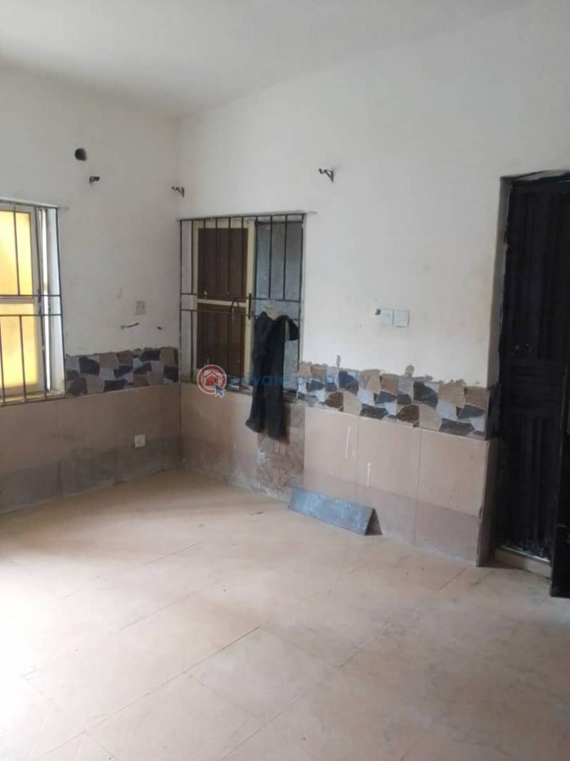 2 bedroom Flat & Apartment For Rent Jakande Estate Isolo Lagos - 2