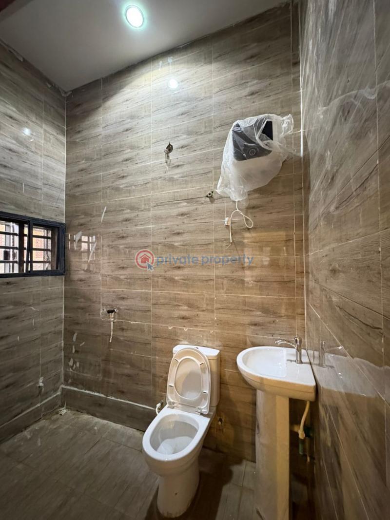 2 bedroom flat - 2 2 bedroom House For Sale Ps Court Adenugu,old Bodija Bodija Ibadan Oyo - 2